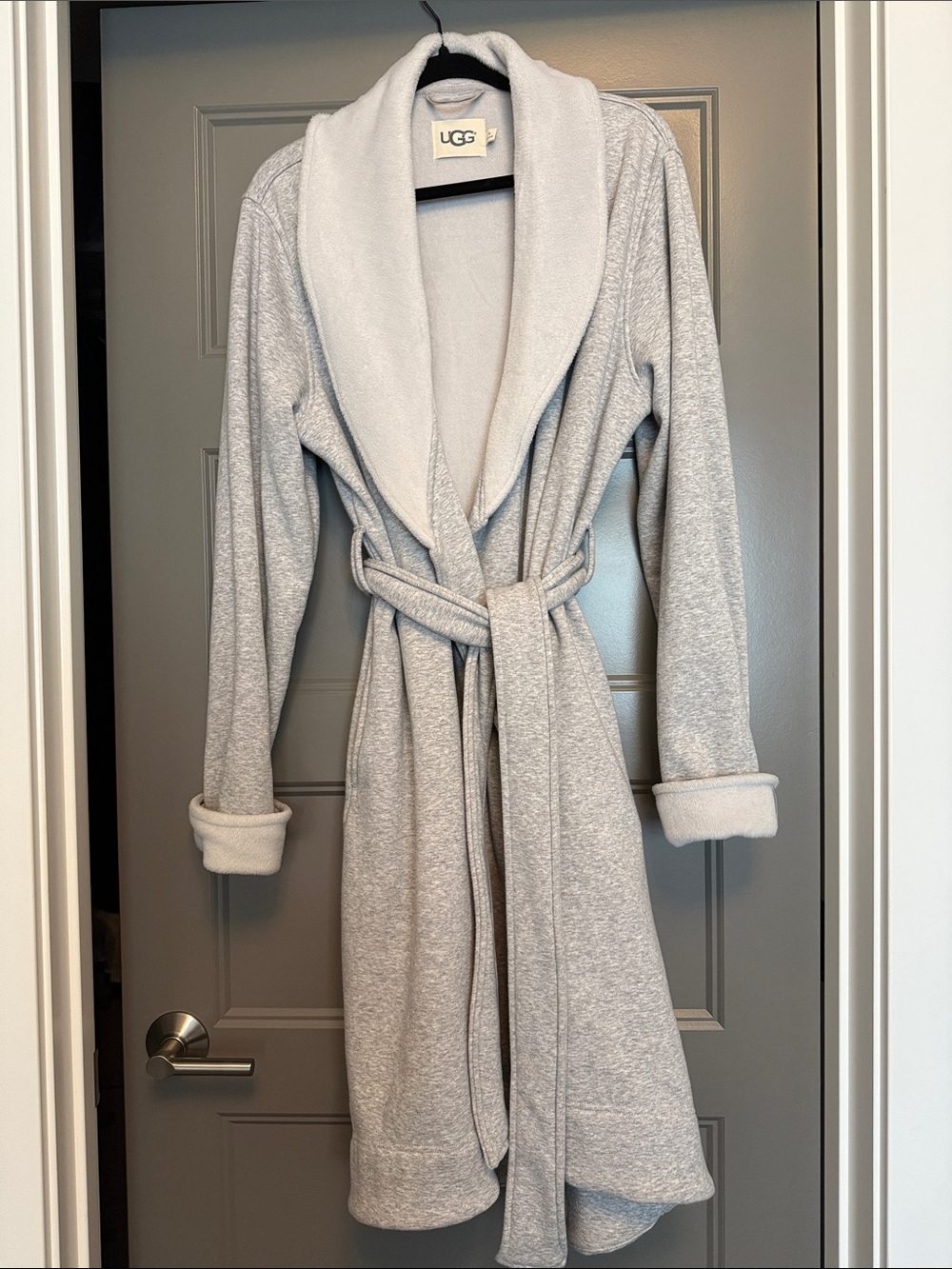 UGG Light Gray Shawl-Collar Plush Robe with Tie Belt